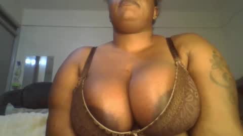 sweetbaby46 online show from April 26, 5:32 pm