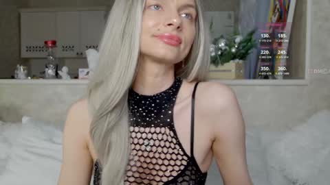 Snapshot of sweetbabyxx2021 chatting on December 12, 3:32 am sweetbabyxx2021 online show from December 12, 3:32 am