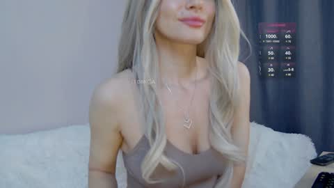 Snapshot of sweetbabyxx2021 chatting on February 3, 3:06 pm sweetbabyxx2021 online show from February 3, 3:06 pm