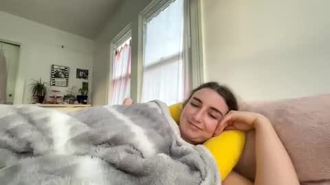 sweetbbceleste670610 online show from December 4, 12:20 am