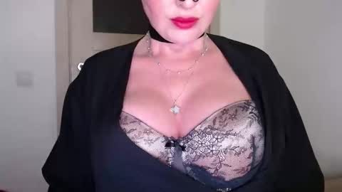 Diana online show from October 19, 12:11 am