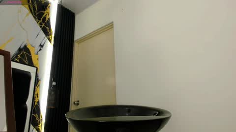 Snapshot of sweetcata_ts chatting on November 9, 12:20 am sweetcata_ts online show from November 9, 12:20 am