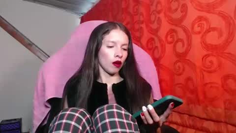 Snapshot of sweetdam12 chatting on January 7, 7:06 pm sweetdam12 online show from January 7, 7:06 pm