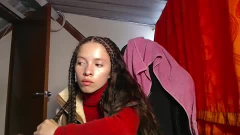 Snapshot of sweetdam12 chatting on January 11, 9:04 pm sweetdam12 online show from January 11, 9:04 pm