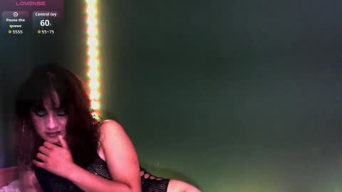 Snapshot of sweetentacion chatting on November 23, 11:54 am carolayn online show from November 23, 11:54 am