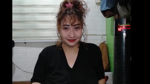 Jean online show from November 18, 2:54 pm