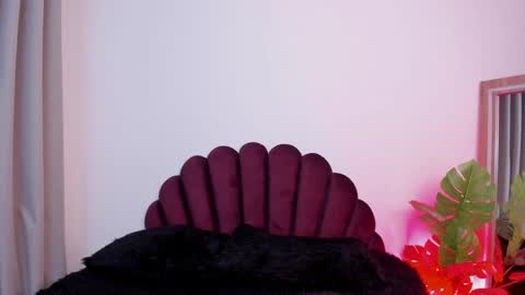 Dulce online show from April 7, 10:48 am