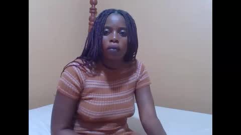 sweetib1 online show from October 16, 6:47 am