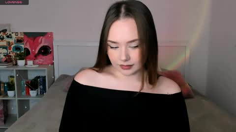 Hannah online show from April 30, 1:50 pm