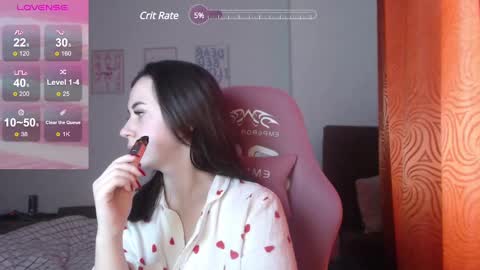 Snapshot of sweetiekendl chatting on February 12, 11:07 am Kendl online show from February 12, 11:07 am