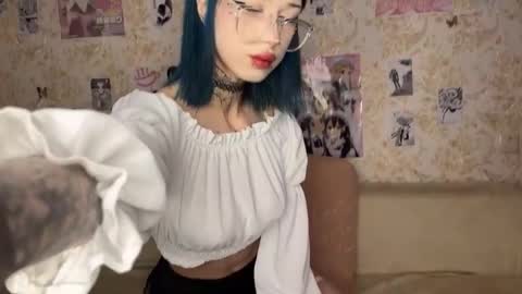 Snapshot of sweetiemurmur chatting on November 20, 11:15 pm Karina online show from November 20, 11:15 pm