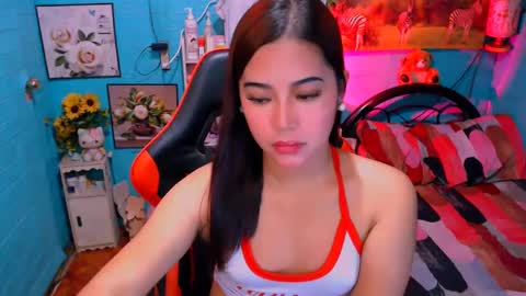 Nicole online show from December 14, 12:01 am