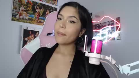 SweetJess online show from February 26, 3:32 am