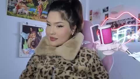 SweetJess online show from January 16, 2:37 am