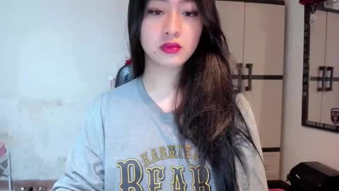 Zoe online show from January 1, 8:37 pm