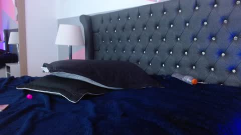 Snapshot of sweetlu_gh chatting on January 26, 2:03 am Sweetlu online show from January 26, 2:03 am