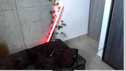 Snapshot of sweetmagic6 chatting on September 15, 7:36 pm sweetmagic6 online show from September 15, 7:36 pm