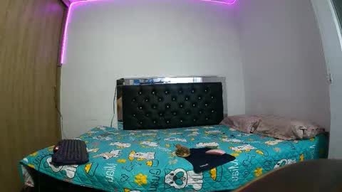 Snapshot of sweetmagic6 chatting on October 26, 2:28 am sweetmagic6 online show from October 26, 2:28 am