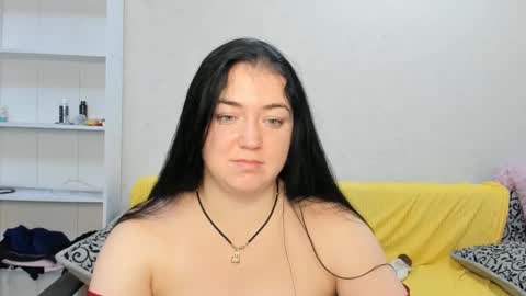 Snapshot of sweetmarylove chatting on January 21, 9:46 am sweetmarylove online show from January 21, 9:46 am