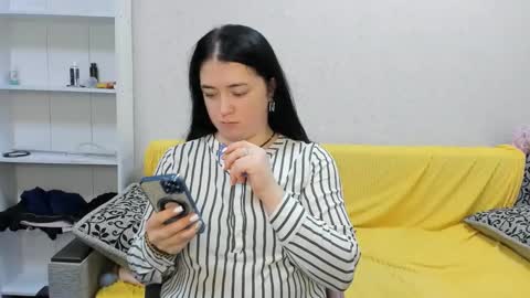 Snapshot of sweetmarylove chatting on January 22, 9:24 am sweetmarylove online show from January 22, 9:24 am