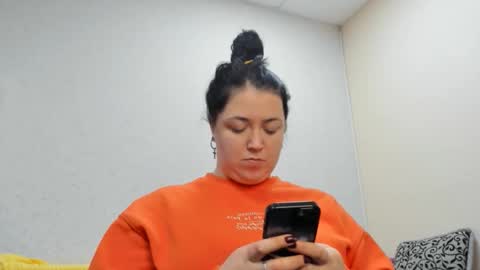 Snapshot of sweetmarylove chatting on October 30, 11:11 am sweetmarylove online show from October 30, 11:11 am