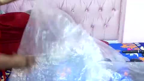 sweetmellowx1 online show from September 16, 1:17 am