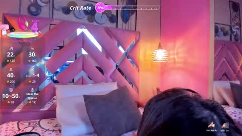 Snapshot of sweetmichel_ chatting on December 2, 12:43 pm SweetMichel online show from December 2, 12:43 pm