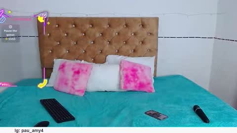 Snapshot of sweetmiel_ chatting on October 26, 12:16 am sweetmiel_ online show from October 26, 12:16 am