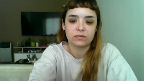 sweetmoonns2 online show from October 13, 5:46 pm