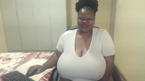 sweetnoziexxx online show from January 16, 6:46 am