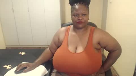 sweetnoziexxx online show from February 7, 1:53 pm