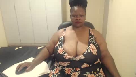 sweetnoziexxx online show from February 12, 5:58 am