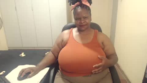 sweetnoziexxx online show from February 13, 2:52 pm