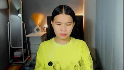 Snapshot of sweetnwildts chatting on February 10, 12:20 pm Ghena online show from February 10, 12:20 pm