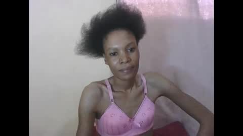 ESTHER online show from May 1, 2:10 pm