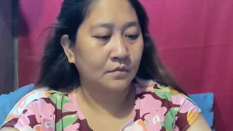 Snapshot of sweetpilipina88 chatting on December 4, 10:24 am MIA online show from December 4, 10:24 am