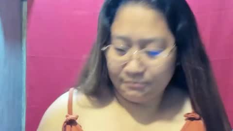 Snapshot of sweetpilipina88 chatting on December 5, 9:39 pm MIA online show from December 5, 9:39 pm