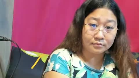 Snapshot of sweetpilipina88 chatting on January 28, 11:28 pm MIA online show from January 28, 11:28 pm