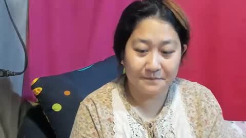 Snapshot of sweetpilipina88 chatting on February 17, 12:10 am MIA online show from February 17, 12:10 am