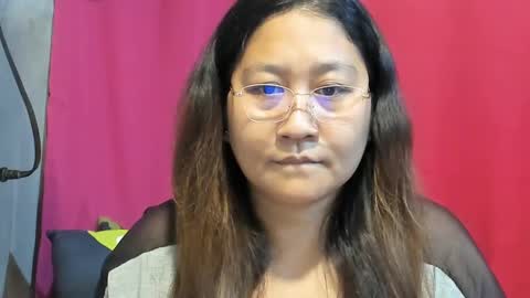 Snapshot of sweetpilipina88 chatting on February 20, 6:50 am MIA online show from February 20, 6:50 am