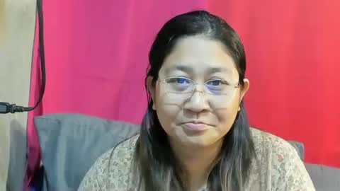 Snapshot of sweetpilipina88 chatting on February 28, 8:31 am MIA online show from February 28, 8:31 am