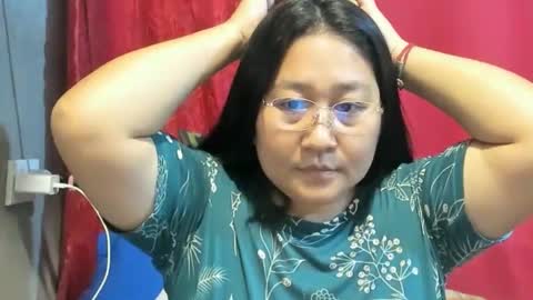 MIA online show from April 22, 3:09 am