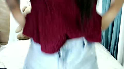 Snapshot of sweetprincess_athena chatting on February 5, 6:04 pm Princess Ella online show from February 5, 6:04 pm