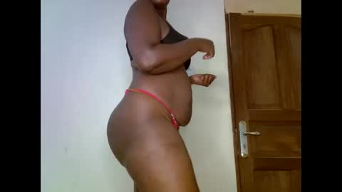 Snapshot of sweetrenne chatting on January 30, 8:22 am sweetrenne online show from January 30, 8:22 am