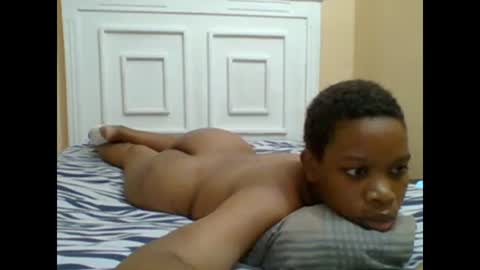 Snapshot of sweetshilah chatting on February 17, 7:21 pm sweetshilah online show from February 17, 7:21 pm