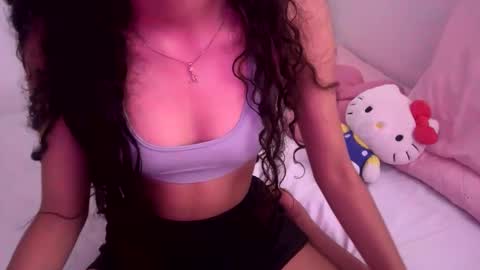 SweetSinnyX online show from March 17, 8:23 pm