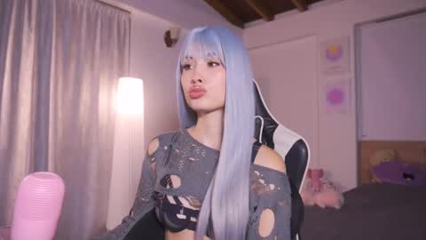 Snapshot of sweett_catt1 chatting on October 2, 2:29 am Cat independent model online show from October 2, 2:29 am