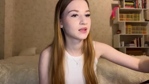 Lisa online show from September 13, 6:29 pm