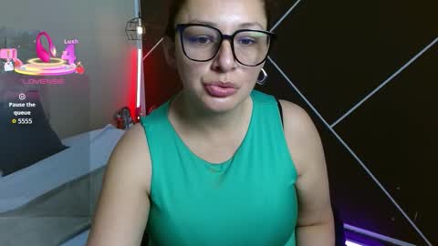 Scarlet online show from October 21, 11:55 am