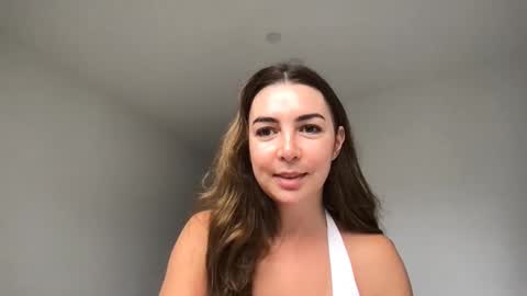 Snapshot of sweetukcassie chatting on September 24, 5:22 am Sweet UK Cassie online show from September 24, 5:22 am